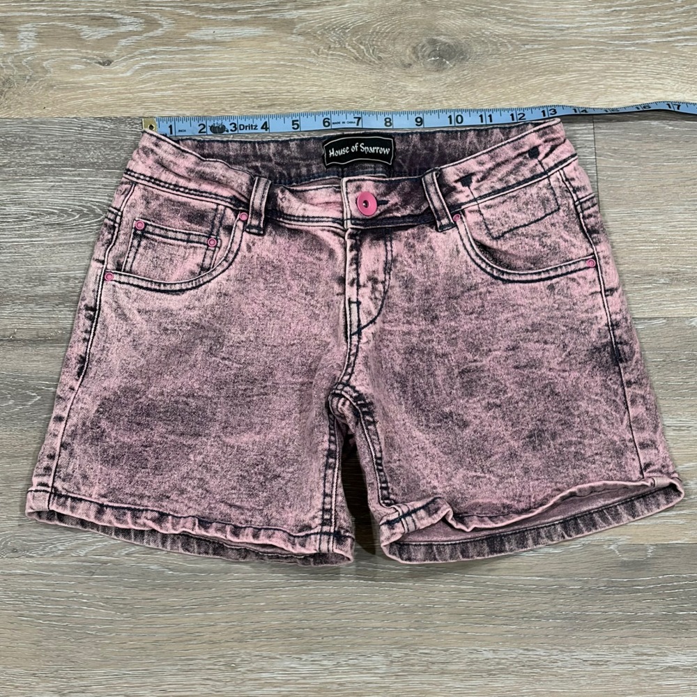 House of Sparrow‎ Pink Acid Wash Denim Shorts Womens Size 4 Retro 5-Pocket Style - Picture 4 of 5